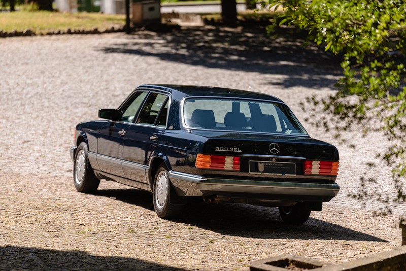 1986 Mercedes Benz 300SEL 17.000KMS